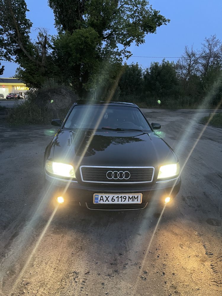 Audi A8 Quattro ІДЕАЛ