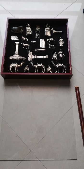 Presepio de Natal - 24 Peças com banho de Prata