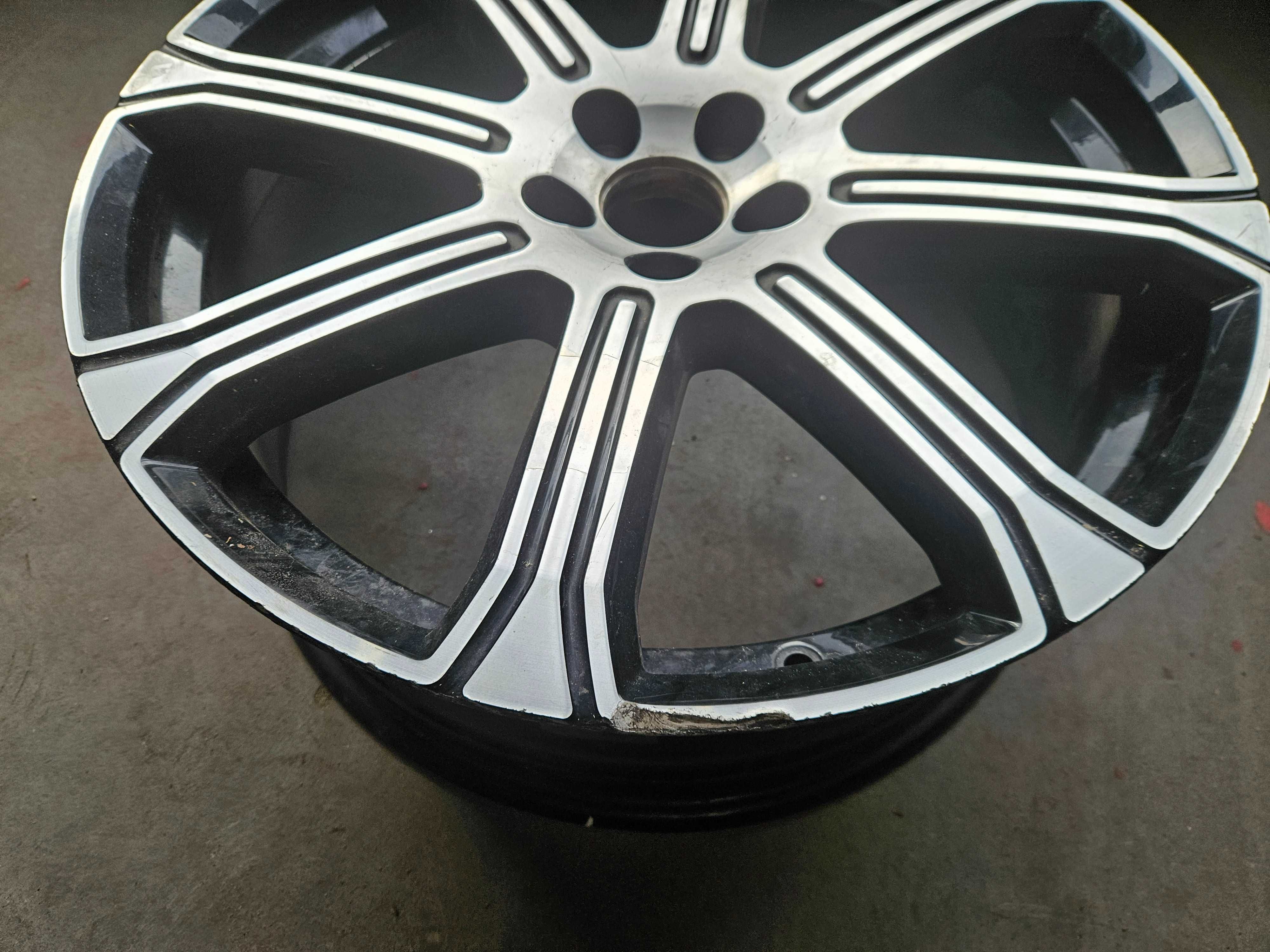 Felga VOLVO Inscription 20" OEM 8-spoke Black Diamond Cut