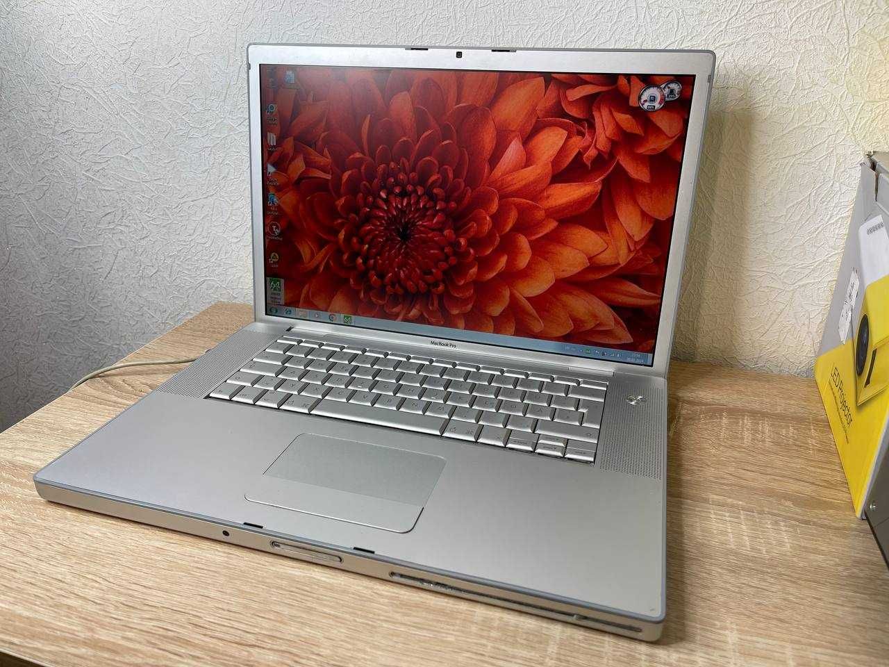Ноутбук Apple MacBook Pro 15" A1150 раритет в доброму стані
