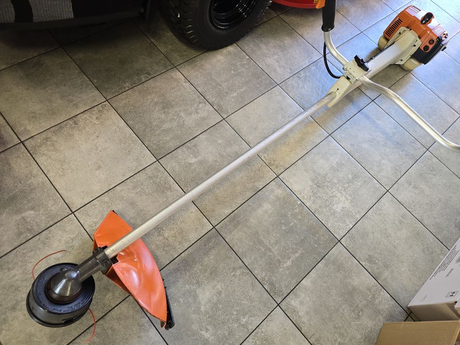 Kosa spalinowa Stihl FS 300 1.9km Raty !