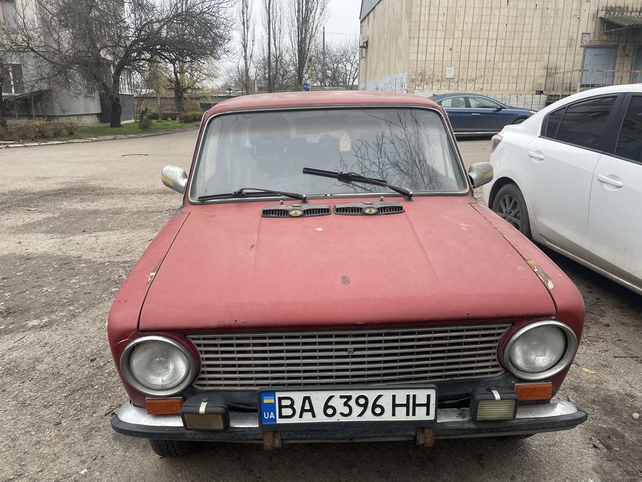 Продам ваз 21011