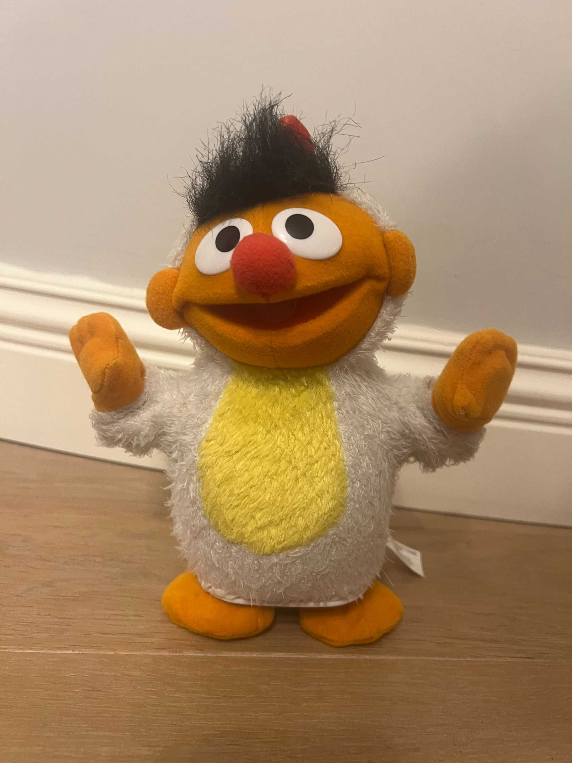 FISHER PRICE Chicken Dancer Ernie
