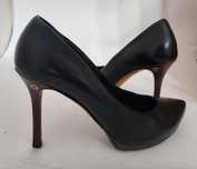 Buty damskie Gucci rozm. (EUR) 38