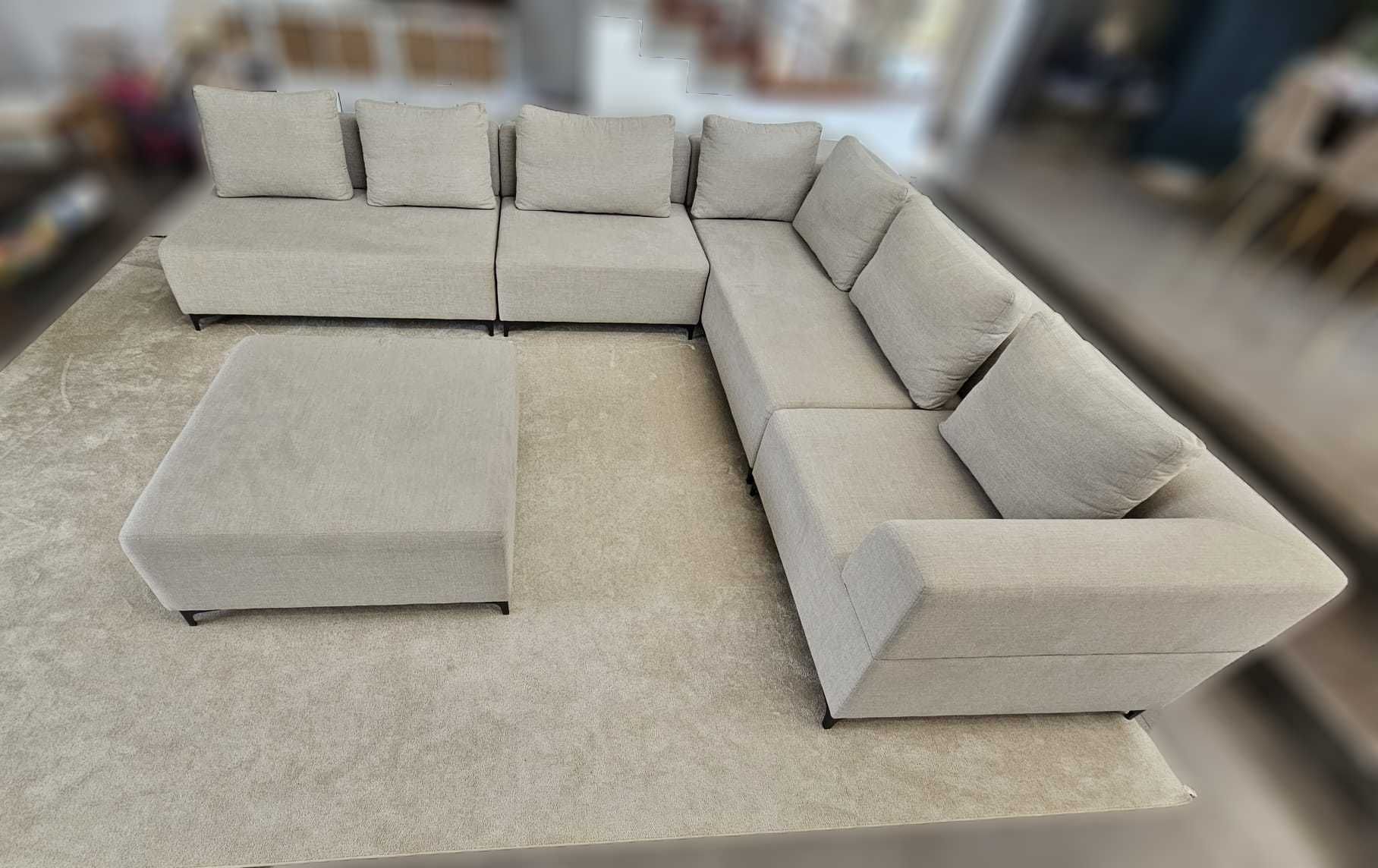 Sofá Bege com Puff Removível