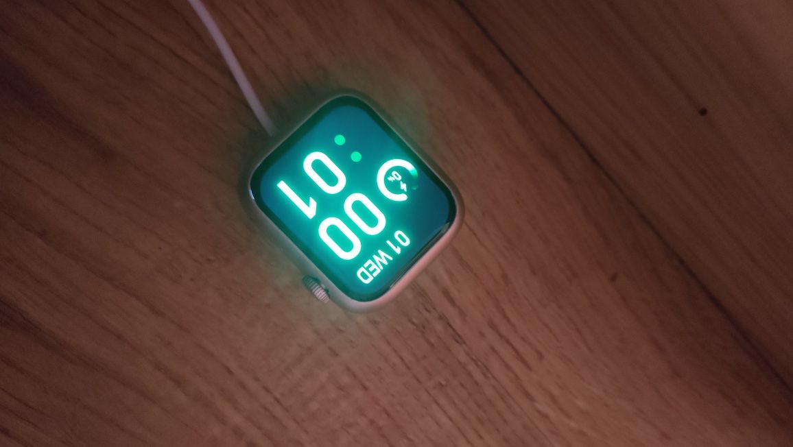 Relógio Smart watch. Sem uso.Vendo a bom preço.