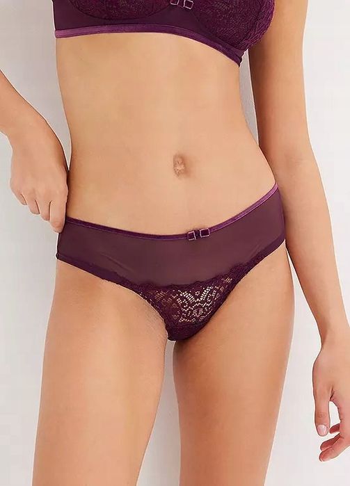 B.P.C stringi brazylijskie ciemny fiolet z aksamitnym paskiem r.44/46