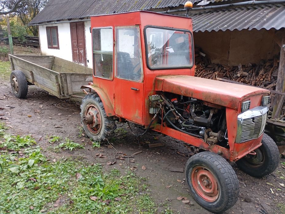 Продам трактор дига