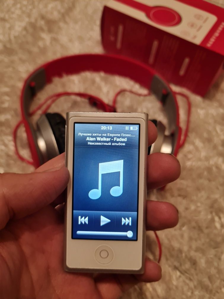 Ipod nano 7 + новые наушники в подарок