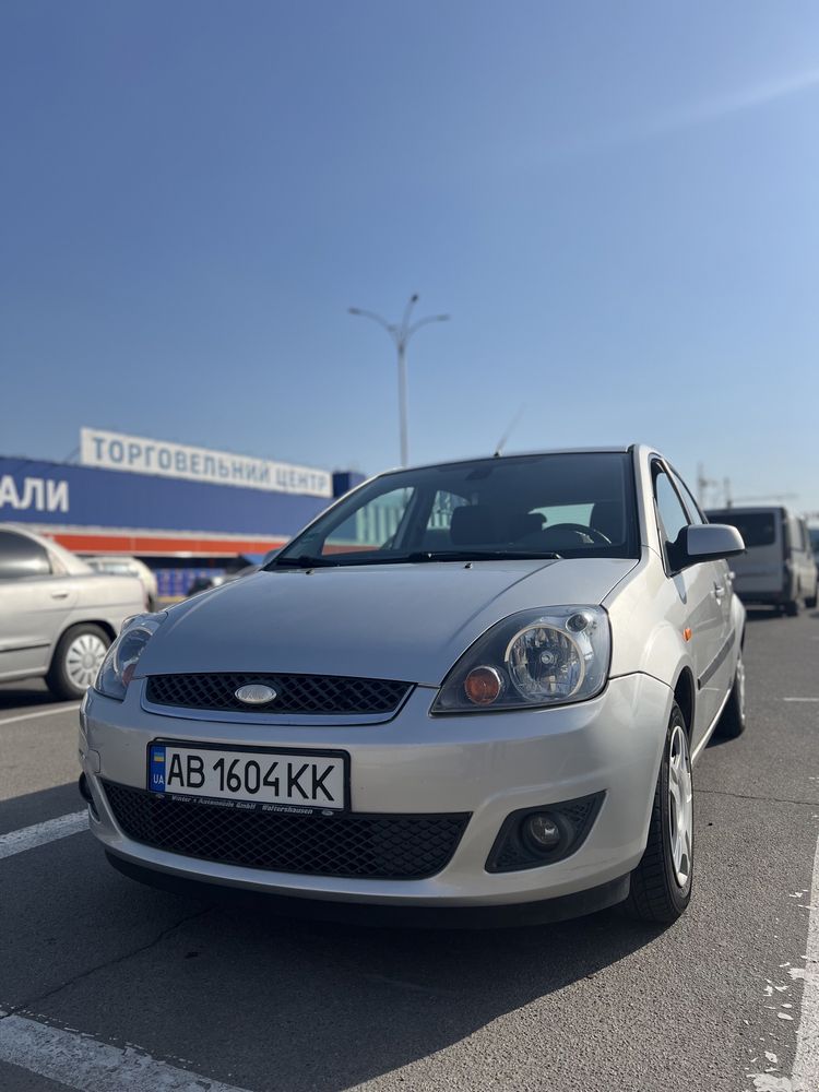 Продам Ford Fiesta