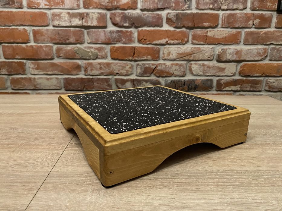 Podest target do psiego fitnessu 30x30 cm