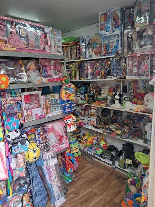 Продам готовий бізнес канцтовари та дитячі іграшки