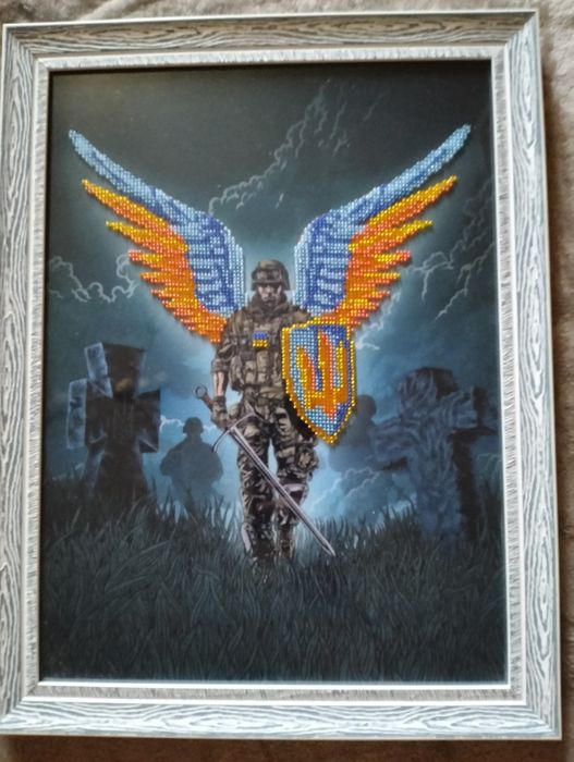Картина "Защитник" вышитая бисером