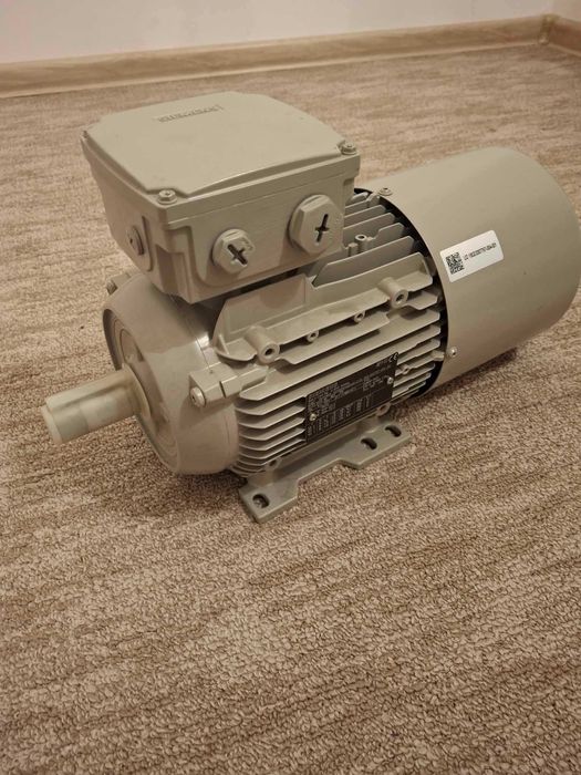 Silnik SIEMENS 2,2kW 2855obr z hamulcem