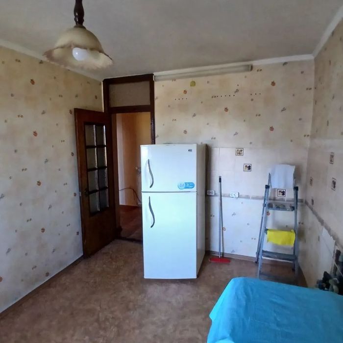 Продаж 3к квартири, поруч Центр та Ковалівка