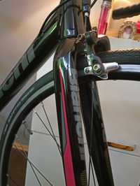 Włoski Rower kolarzowka-BIANCHI-widelec Carbon.bardzo lekki -28 cali.