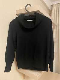 Базовий чорний светр Marks & Spencer