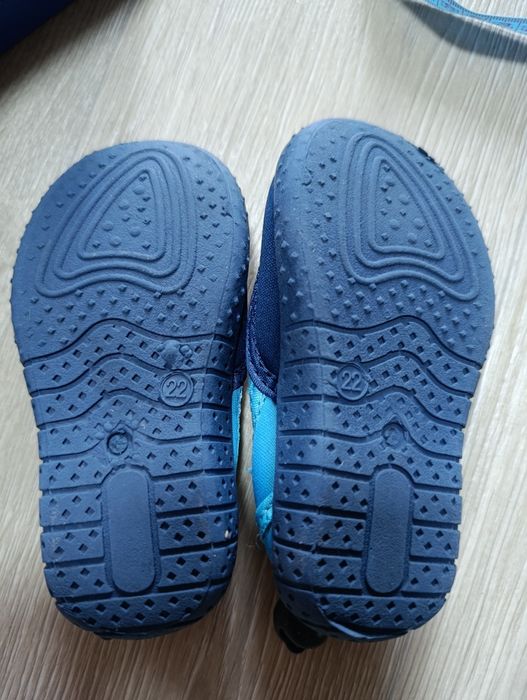 Тапки, мокасіни, кросівки дитячі, 22 розмір, 14 см