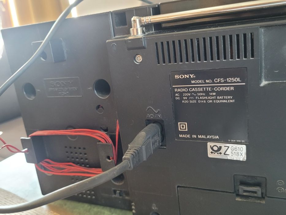 Retro 80' 90' Wieża Bombox Mini Radio FM Kasetowe PHILIPS CFS-1250L