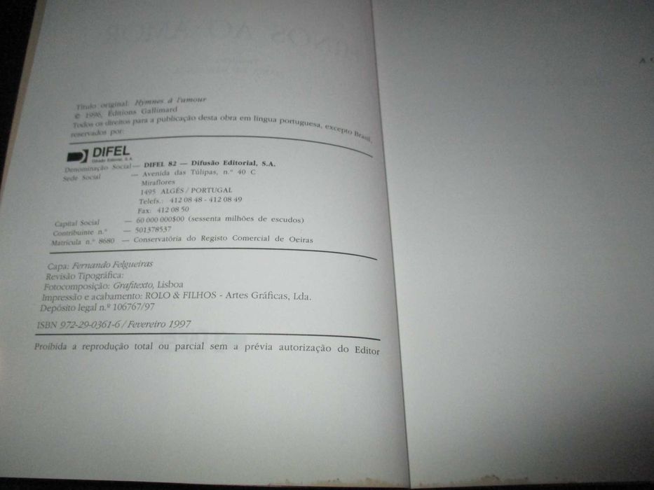 Livro Hinos ao Amor Anne Wiazemsky Difel