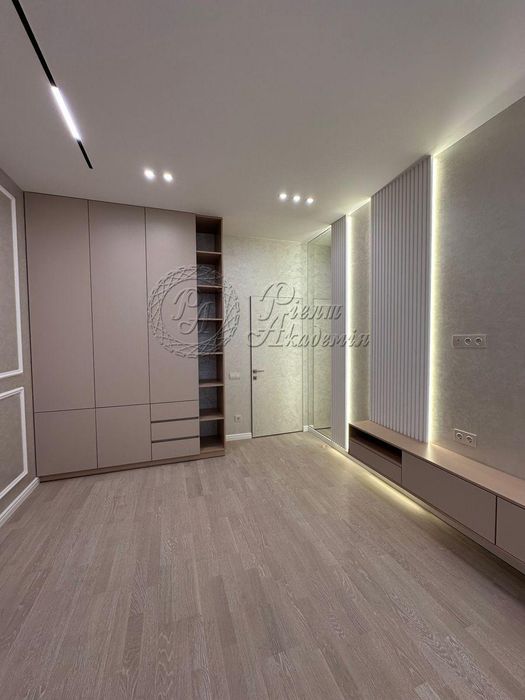 Продам квартиру ЖК Бульвар Фонтанов Київ, Саперне Поле вул.