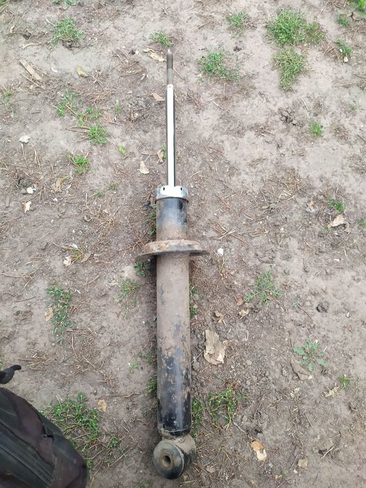 Задні стойки ваз 2109