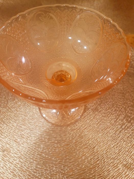 Przepiękna cukiernica