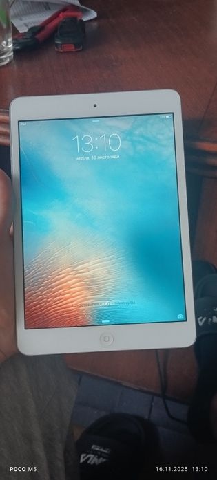 Продам айпад мини первого поколения