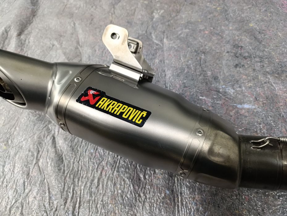 Wydech tłumik Akrapović Yamaha MT-09 Tracer