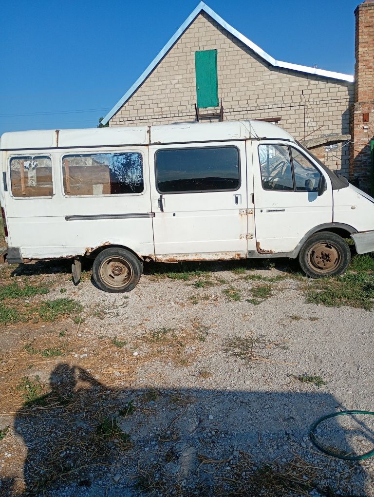 Продам работяга газель