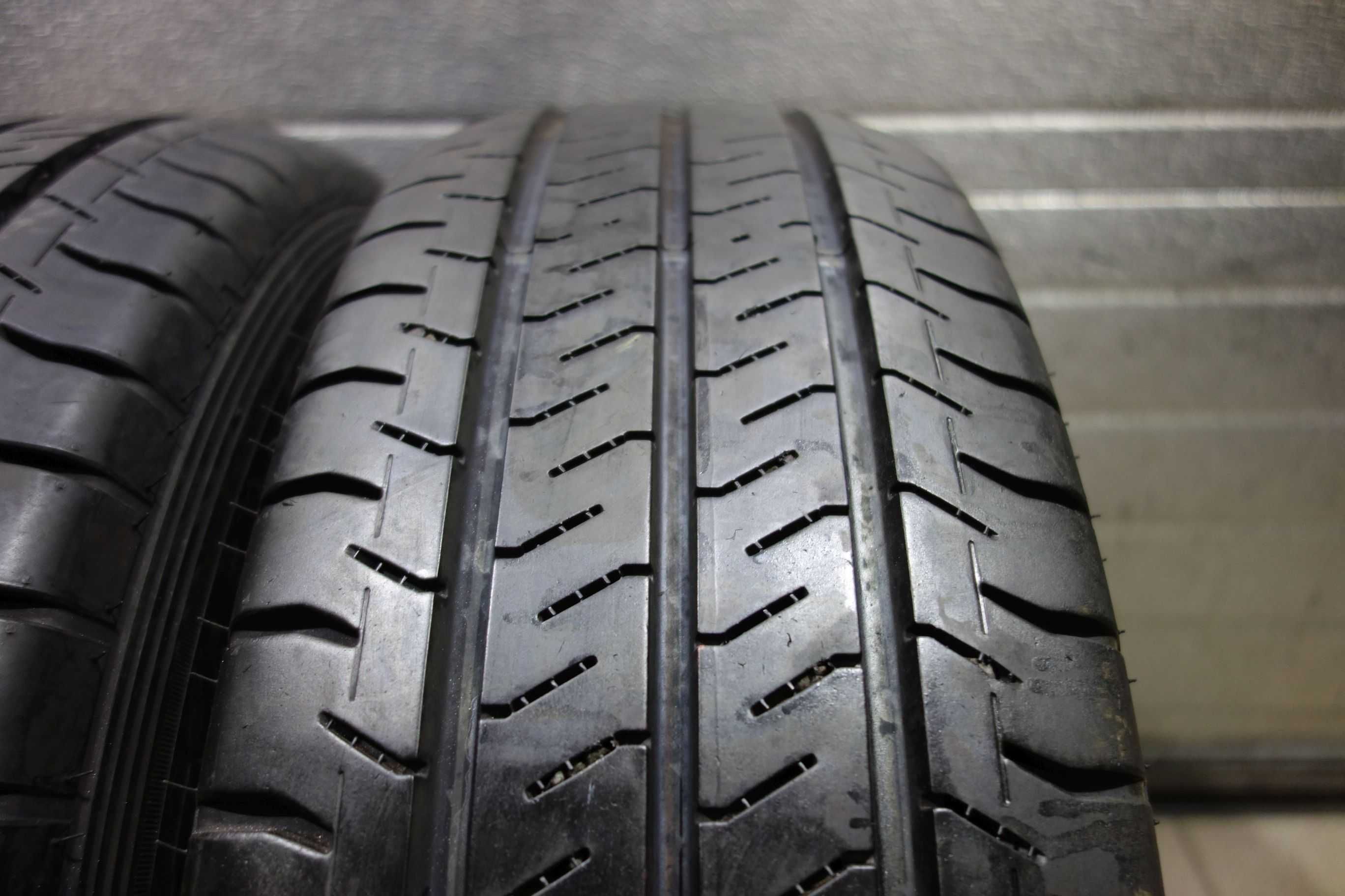 215/65R16C Opony letnie używane Falken Linam Van 01 8.5mm (A44)