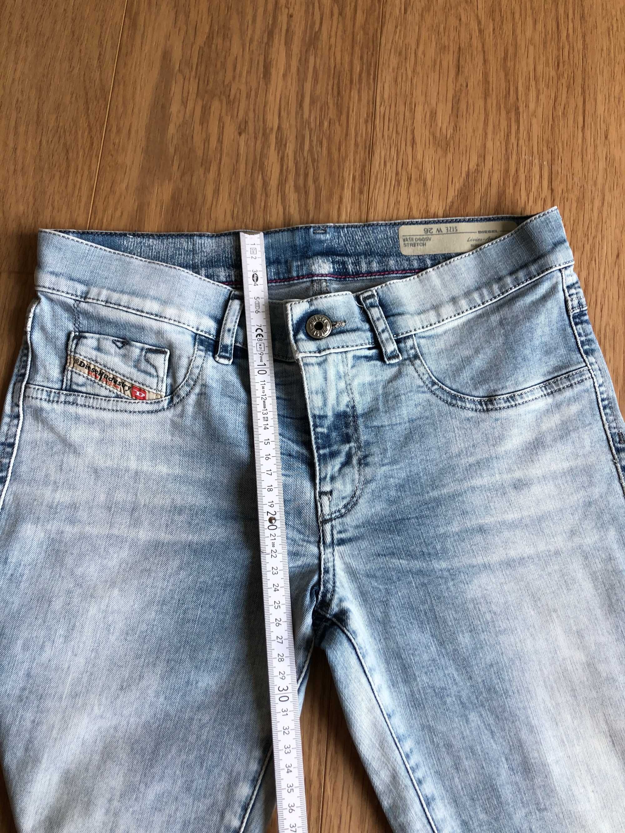 Dżinsy Diesel Spodnie Jeansy długie jasny niebieski przecierane