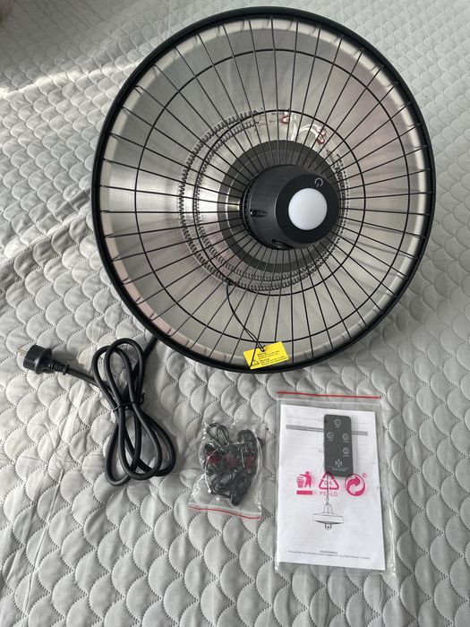 Grzejnik tarasowy promiennik z lampą, wiszący