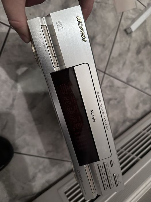 Sensui CD-X950 compact disc player
