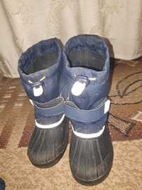 Демісезонні  дитячі чобітки, розмір 32, фірма Н&М
