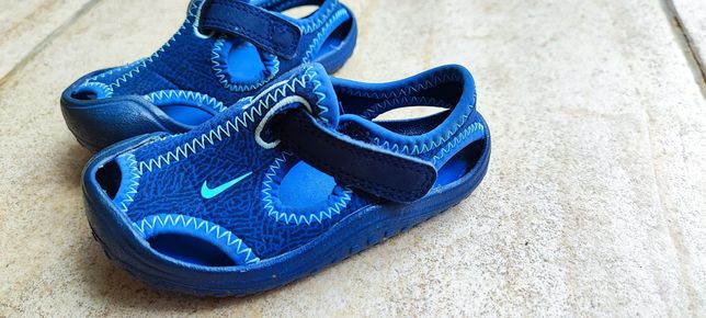 Nike sandałki  rozm 21