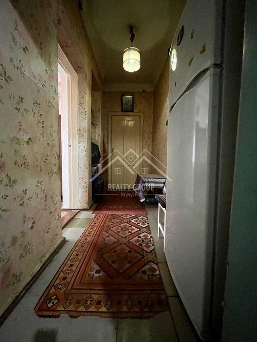 Продаж  просторого будинку Універмаг 44 квартал