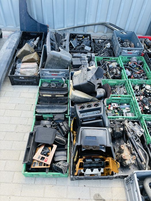 Pakiet części mercedes 190 w201 HURT