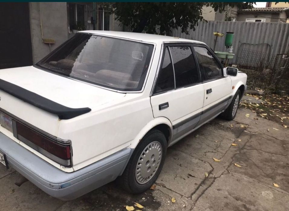 Nissan Stanza T12 1988 1.6 МКПП Bluebird