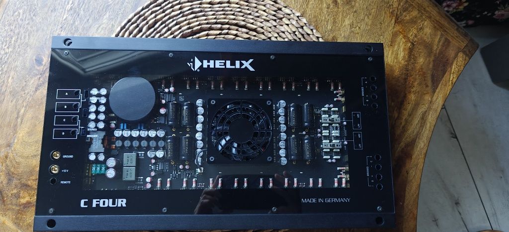 Wzmacniacz Helix C FOUR