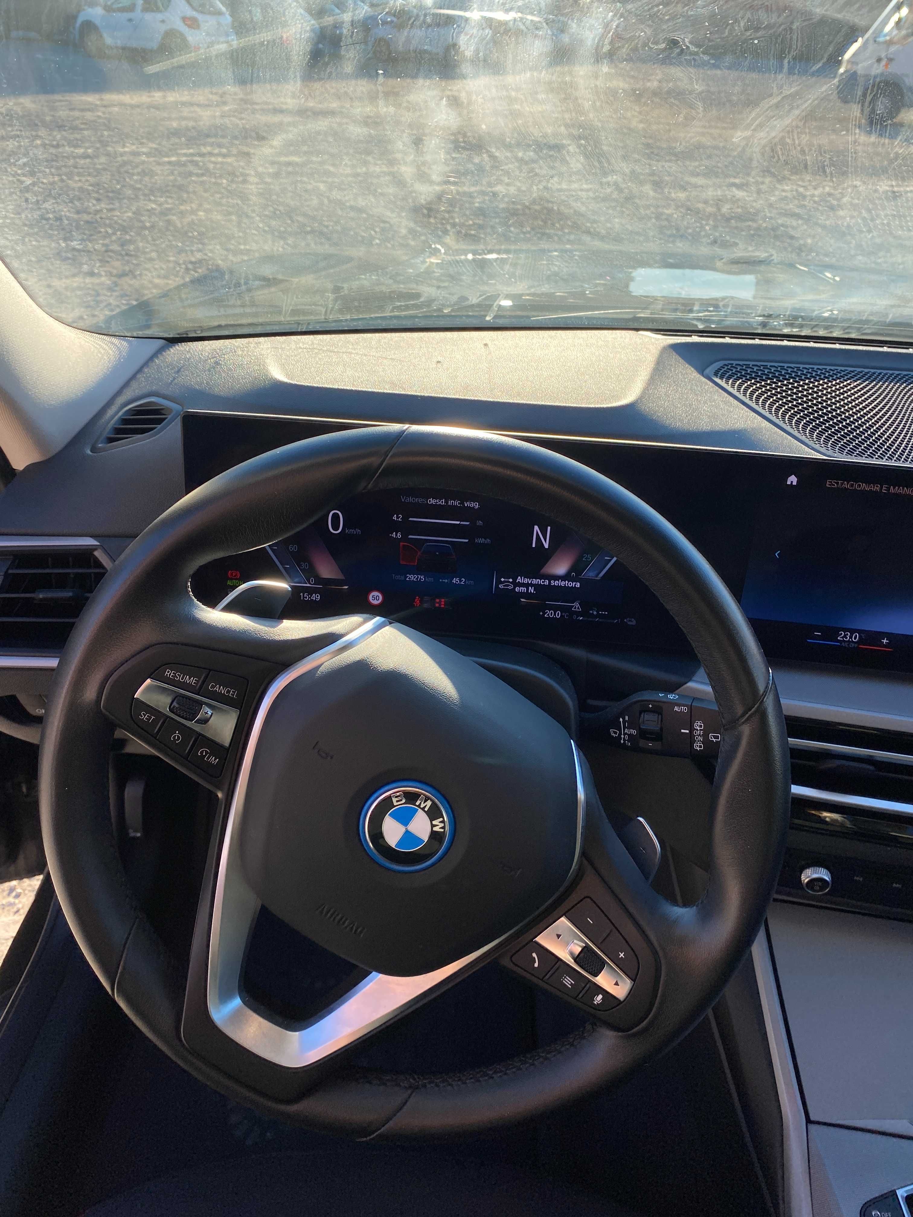 BMW 320 e Touring Corporate Edition Auto de dezembro de 2022 -híbrido
