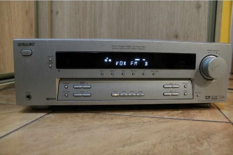 Amplituner Sony STR-De495