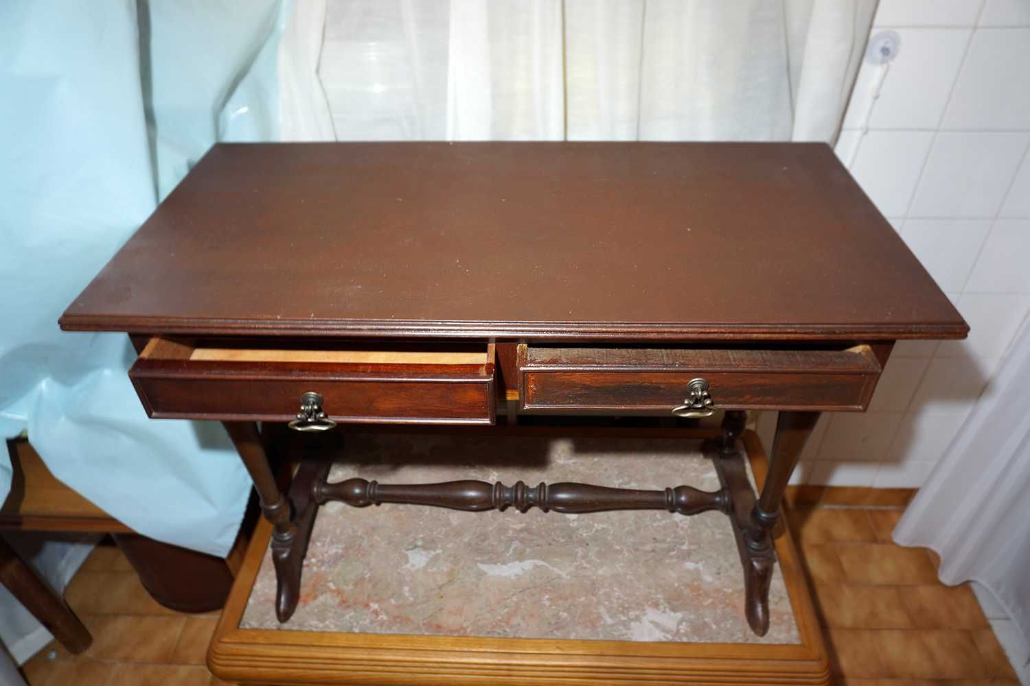 Mesa de Centro ou Apoio Retangular