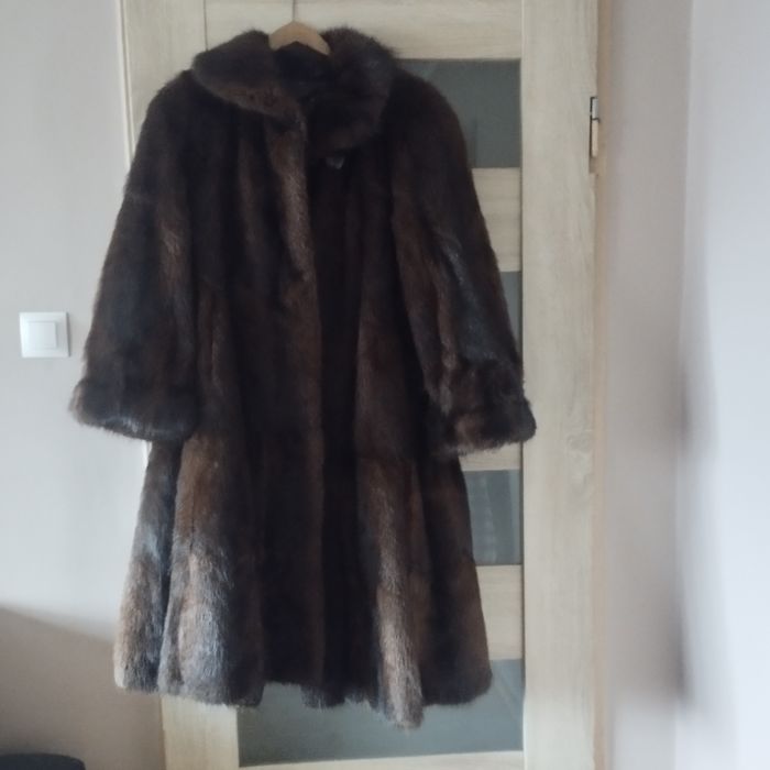 Długie MIDI futro z naturalnych norek brązowe 42/44