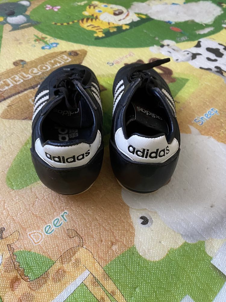 Футзал кросівки для зала  сороконожки adidas детские 31 размер