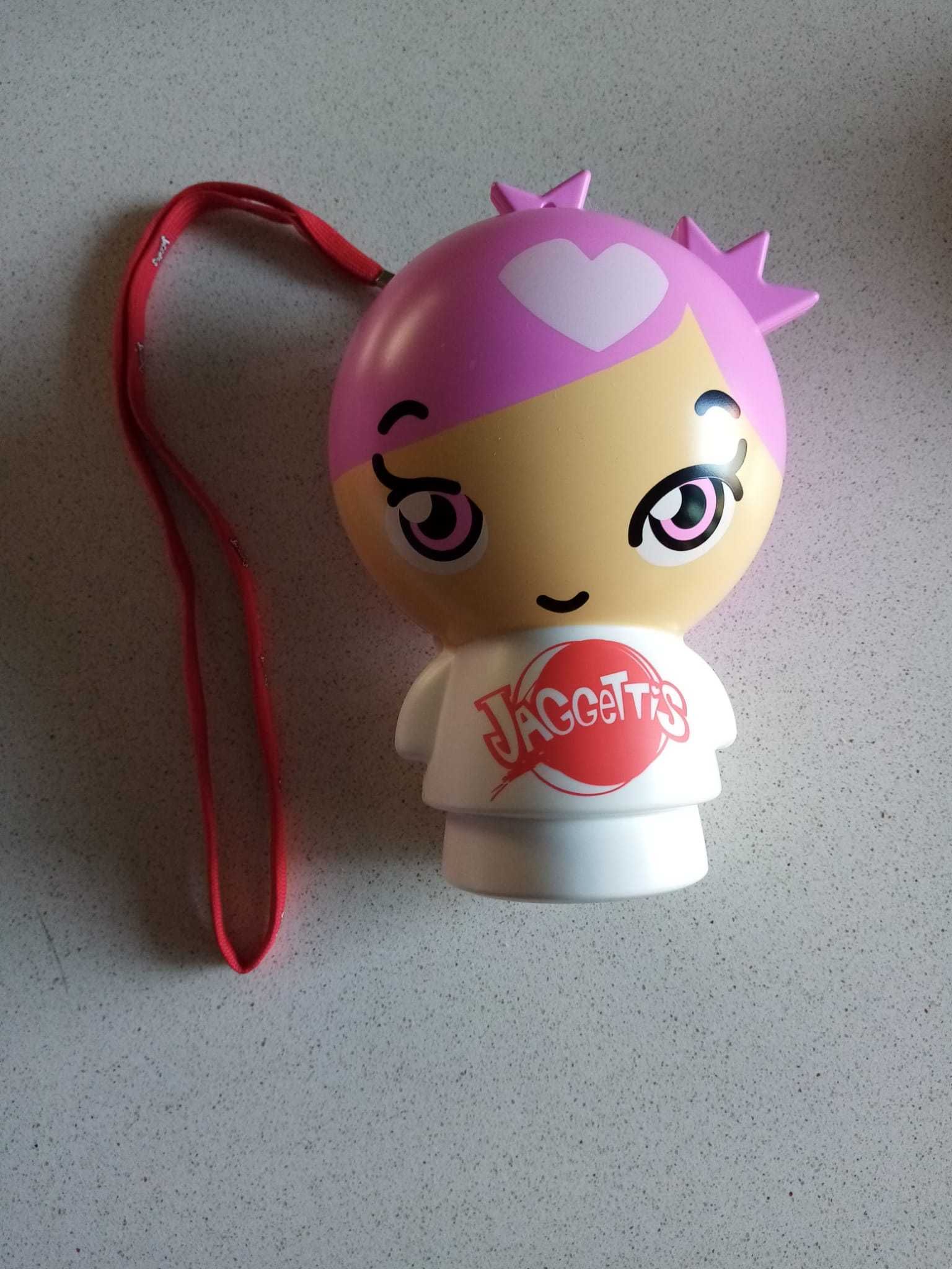 Boneca Jagettis nova