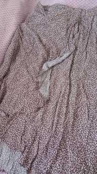 Brązowa spódnica z pionową falbaną z przodu