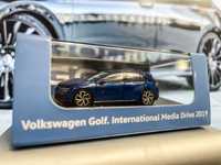 Колекційна модель. Volkswagen golf 8 2019 1:87. Spark for Volkswagen.