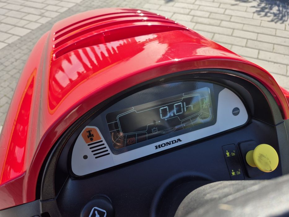 Kosiarka traktorek honda HF 2317,2417profesjonalny. Nowa