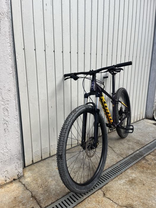 Bicicleta btt/trail/enduro Kona Lava
